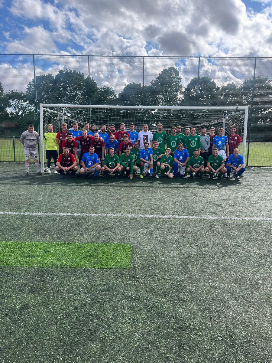 marl28lcfc's tweet photo. What an incredible day 💞 #DayforDave https://t.co/v6U70ObTKQ