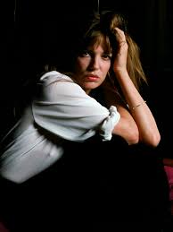 CoutureMhb's tweet photo. Rip😔 Jane Birkin nous a quittée 😪😘 https://t.co/zSPs9wCXpo