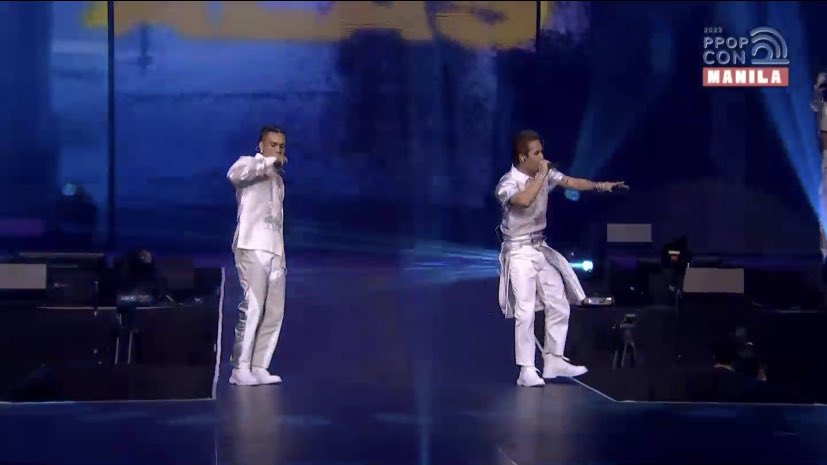 TRIBU_ALAMAT's tweet photo. UPDATE: MO and ALAS their colab rap stage as well at the PPOP CON Stage

ALAMAT HandaRaPPOPCON
#ALAMATxPPOPCON2023
#PPOPCONMANILA2023 
#ALAMAT @Official_ALAMAT https://t.co/Sd5FGI5Oix