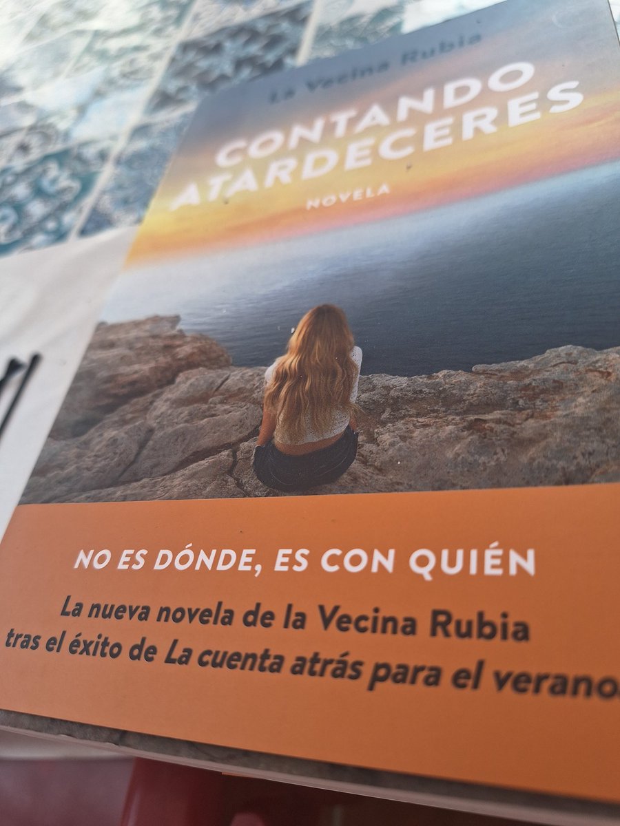 Hoy toca comenzar la segunda parte de esta novela <a href="/lavecinarubia/">La Vecina Rubia</a>