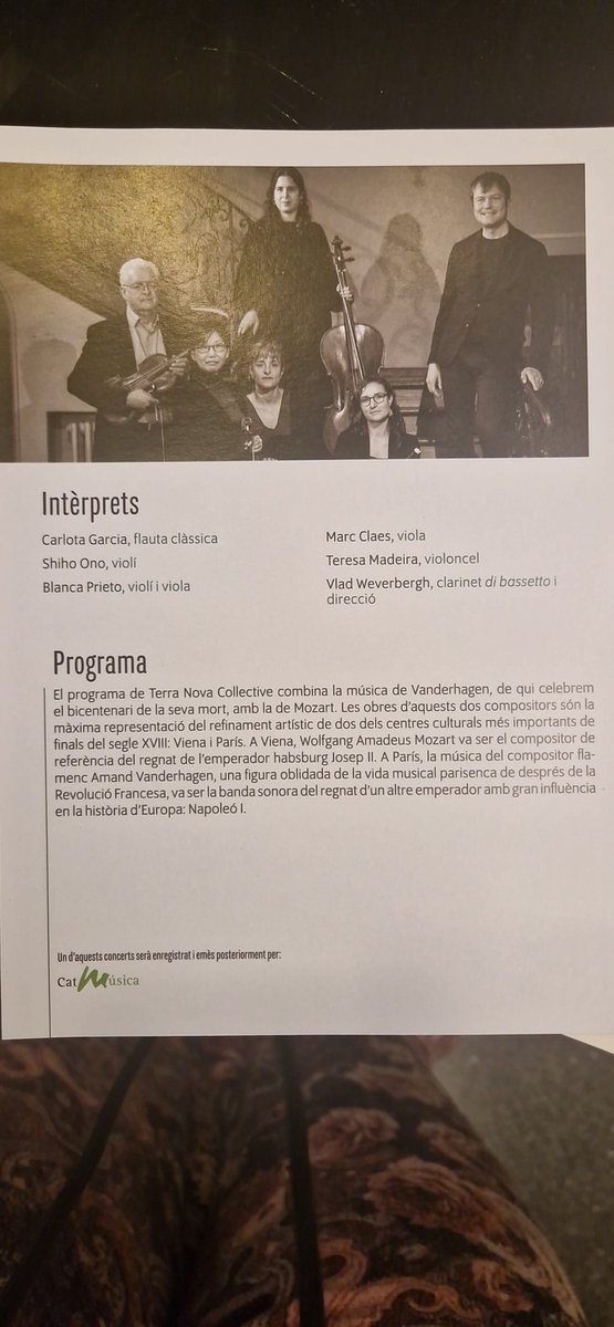 Tot preparat per gaudir del concert de Terra Nova Collective dins del <a href="/Festival_FeMAP/">FeMAP</a> a #Tremp
A la #Lira, encara, podeu comprar l'entrada!!!