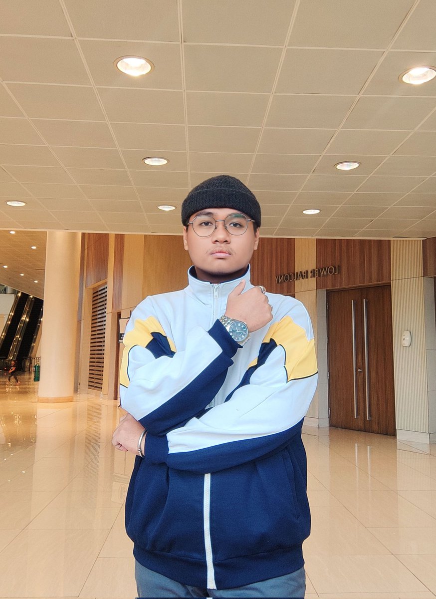 darellxtacus's tweet photo. oppakyu https://t.co/pd1qmJucJr