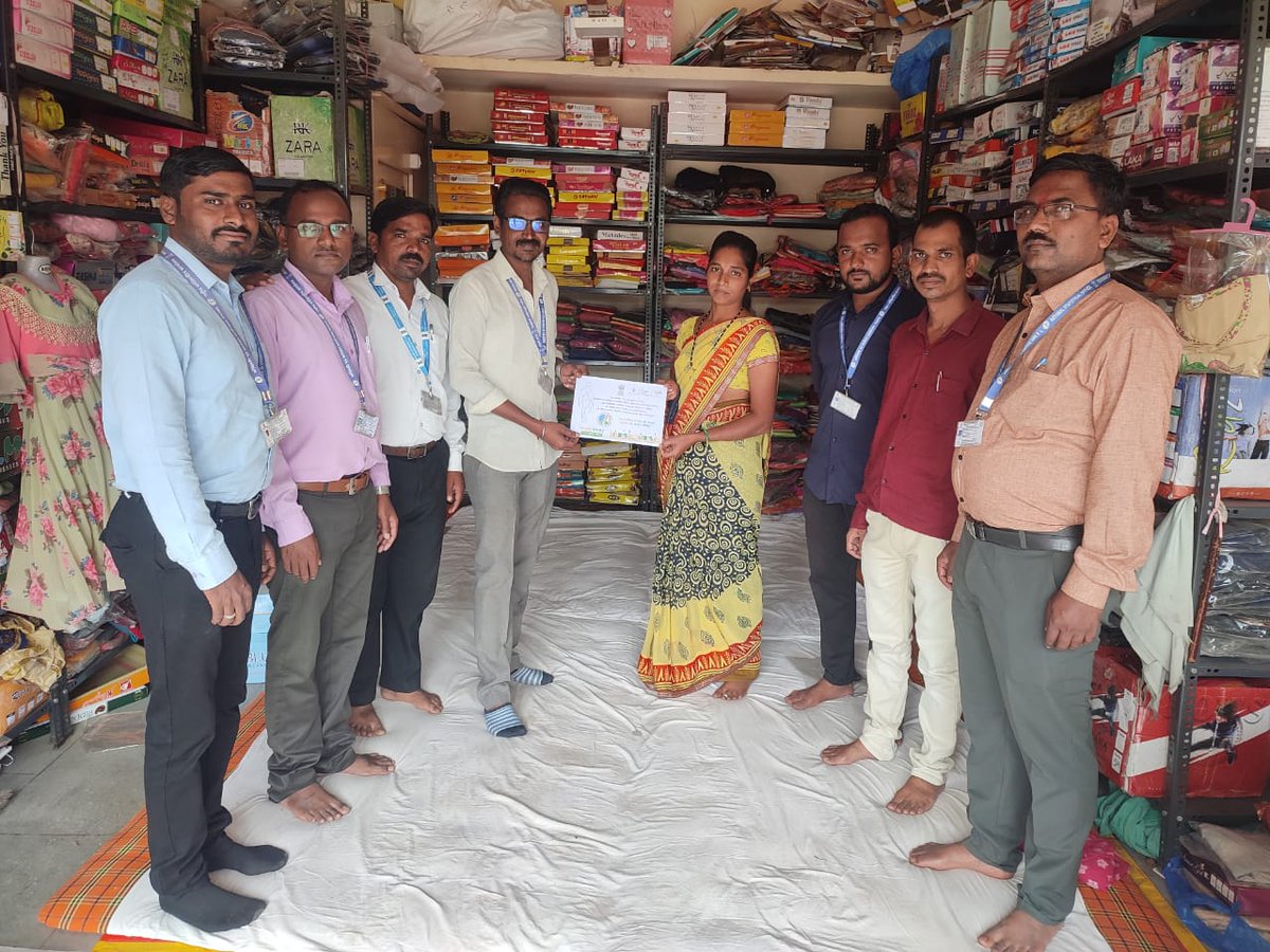 GoIStats's tweet photo. Officers and Staff of RO Pune, SRO Solapur and SRO Kolhapur undertook CPI Markets Swachhata Campaign in Urban and Rural Areas making swachhata pakhwada a huge success.  
@goistats @swachhmospi 
#SwachhtaPakhwada #swachhmospi #swachhbharat https://t.co/6oP460BAaT