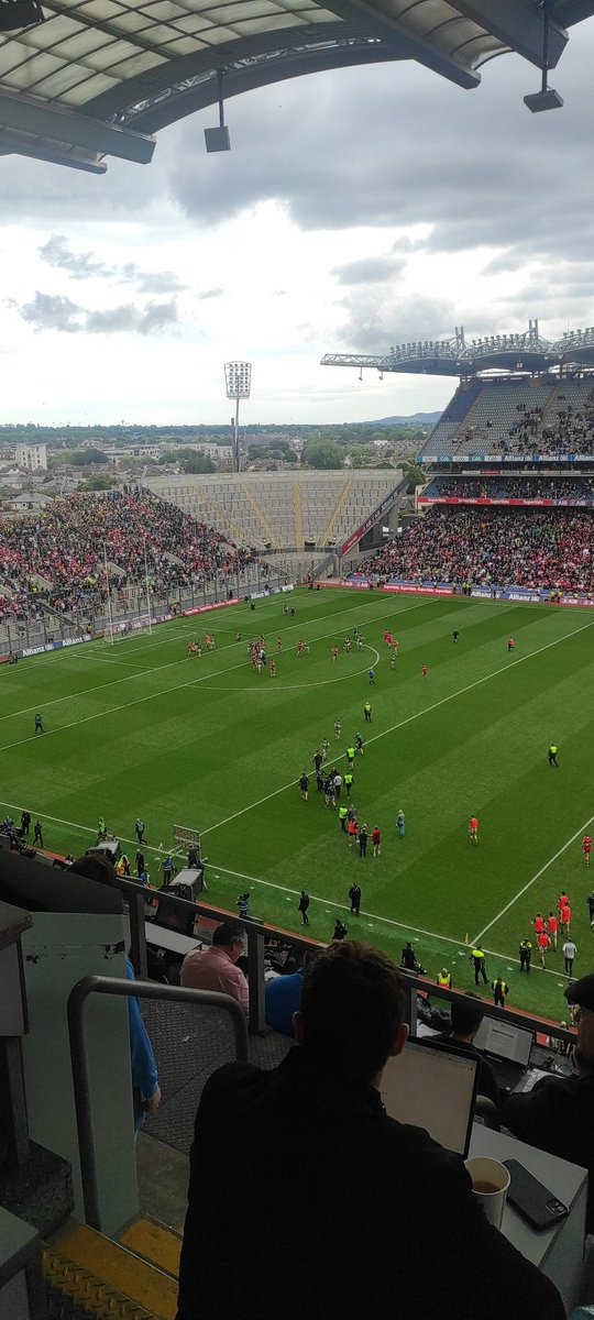 All Ireland Football Semi Final 
Full time
Kerry: 1-17(20)
Derry: 1-15(18)

All Ireland Football Semi Final . Full time score: Kerry 1-17(20)  Derry 1-15(18)