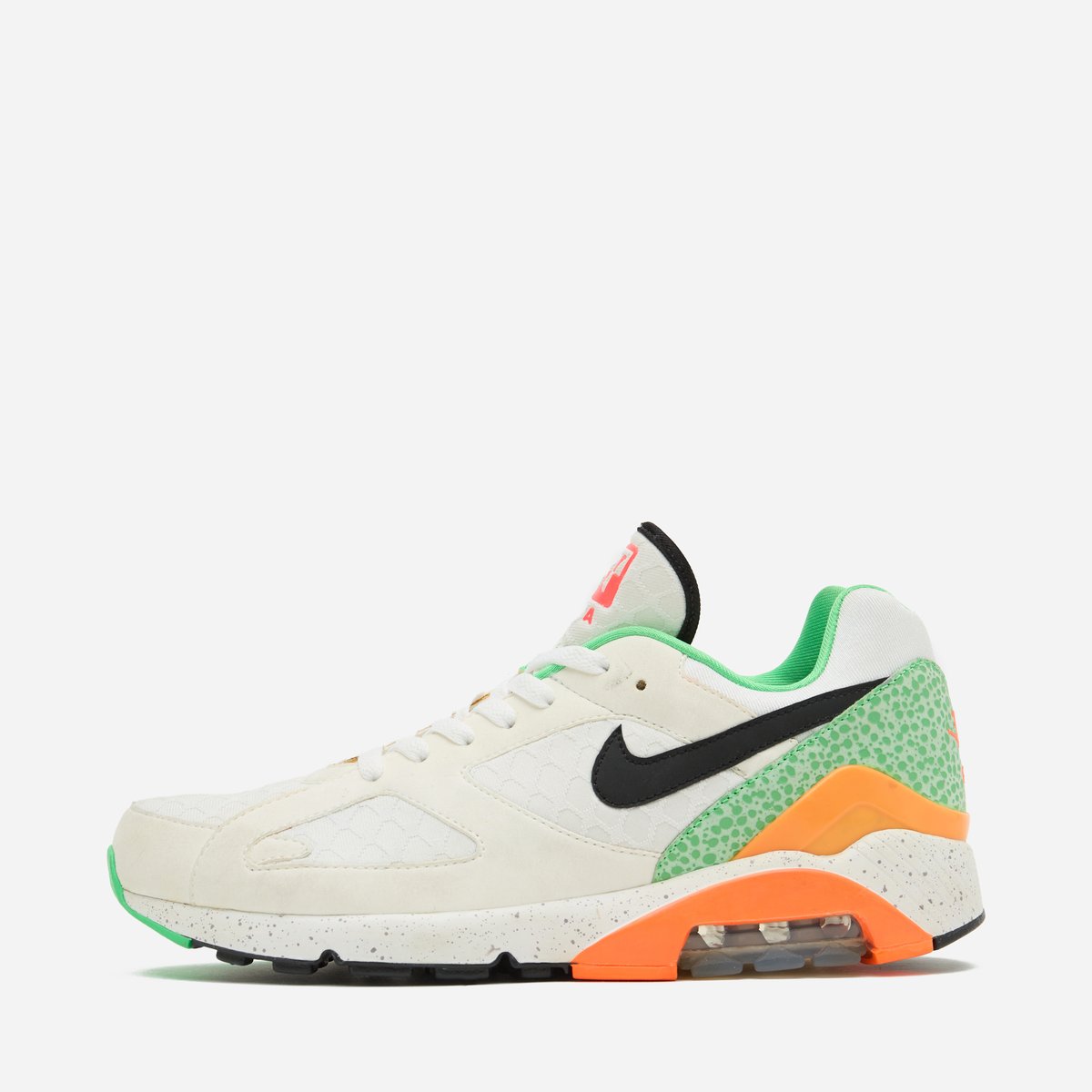 sizeofficial's tweet photo. 1, 2 or 3? 

Which was your favourite Air 180 that Luke and Binns talked us through in the latest episode of size?previews 👇 #sizepreviews #nikehub #air180 https://t.co/7wCijiBv4H