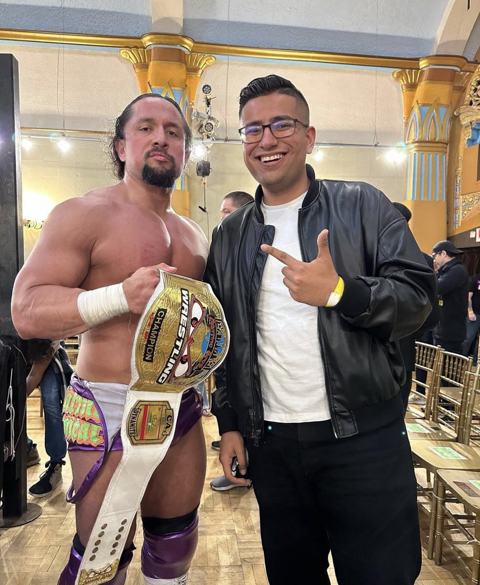 sockmonkeymike's tweet photo. #WestCoast Pro Wrestlers You Need to Check Out Pt. 4:
โจ @checabrera_ โจ
Huge shoutout to #LatinoMeat for introducing me to #FiveToOne!
The power & agility for his in-ring style is one of a kind. His confidence oozes machismo!
A world champion anywhere
SIGN THIS LEGEND! โก๏ธ https://t.co/PusccuCmKz