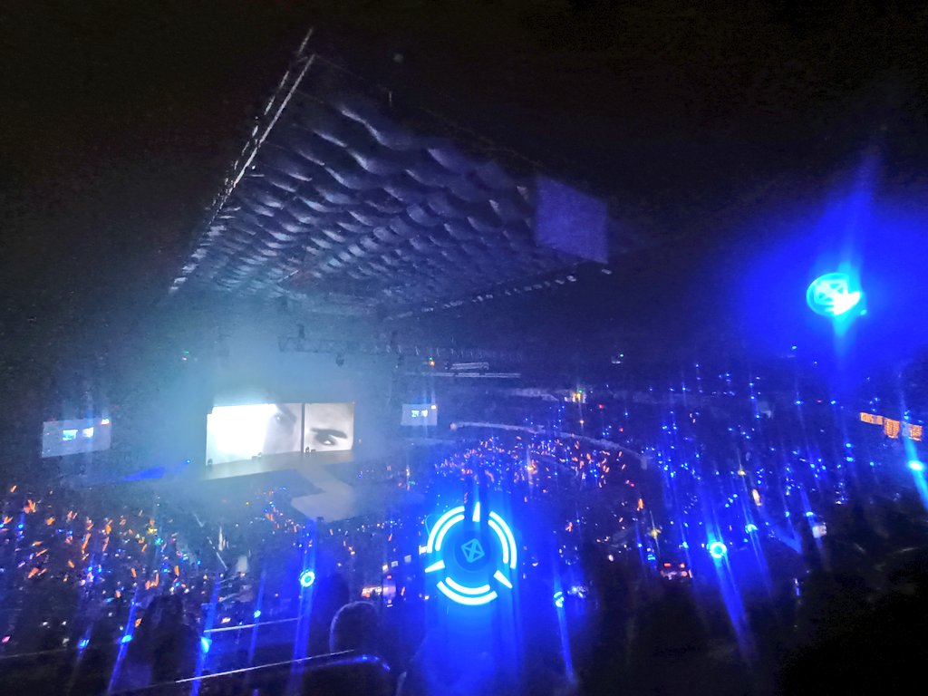 SB19MemeVice's tweet photo. BLUE OCEAN FOR SB19

WILD JOSHCULLEN AT ARANETA
FELIP ROCKS THE BIGDOME
@SB19Official #SB19
#SB19AtPPOPConMANILA2023 https://t.co/NW3TmlHooa