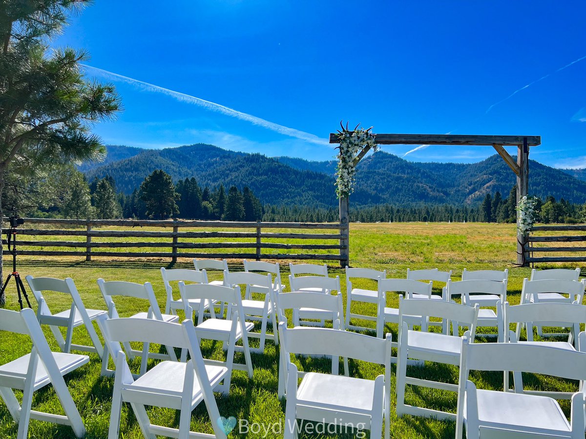 jadamsperson's tweet photo. Beautiful location for a wedding 😍 https://t.co/UvgQxTyb8h