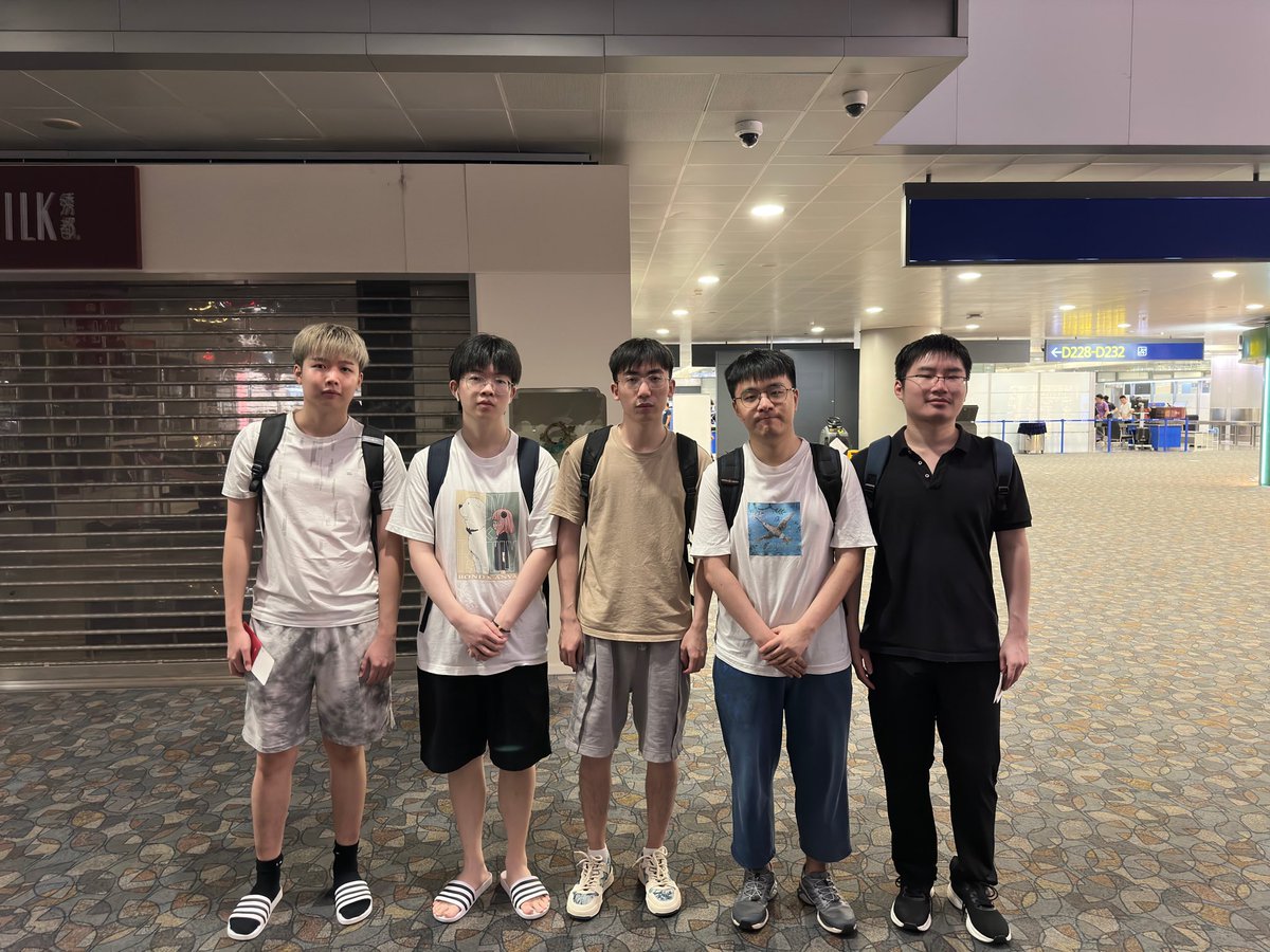 PSGLGD_'s tweet image. ✈️ to #Riyadh 

#ICICESTPARİS #PSGLGD