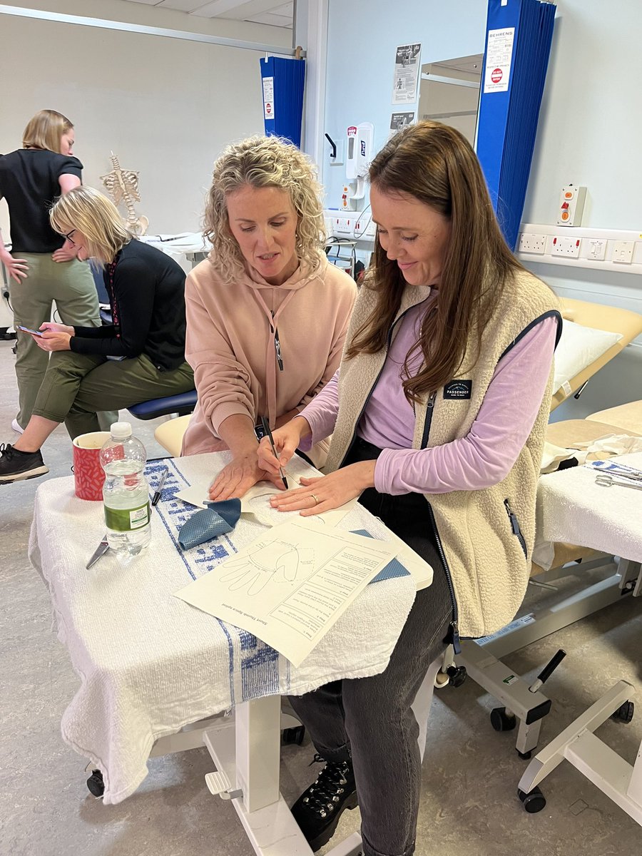 Dani BlackerOT tweet media