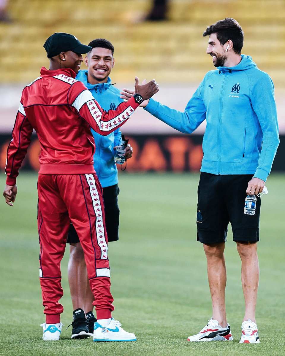 Ligue1_POR's tweet image. UNIÃO SANTÁSTICA  ⚪⚫️