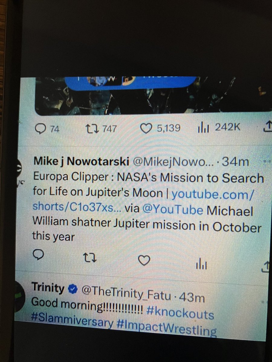 Michael William shatner go to space in October https://t.co/K84x0w99ml