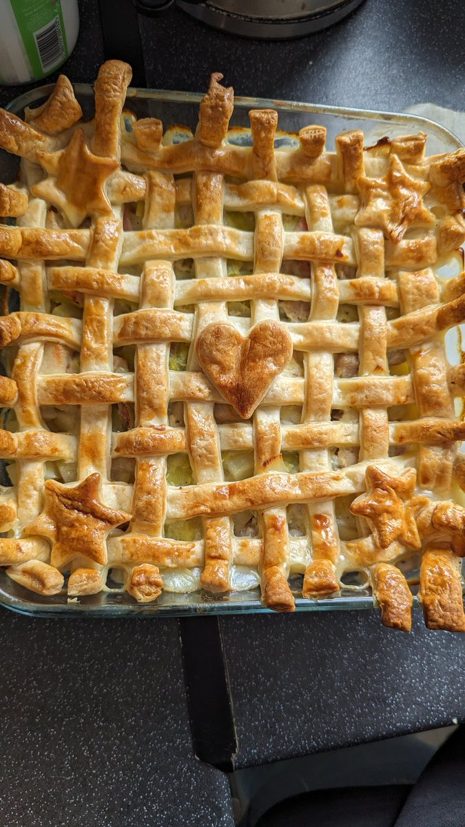 RichBrockling's tweet photo. Made a @jamieoliver #Together Chicken, Sausage and Bacon puff pie for dinner - awaiting 5yo &amp; 2yo verdicts  but it smells gooooood https://t.co/27ULt5cCiF