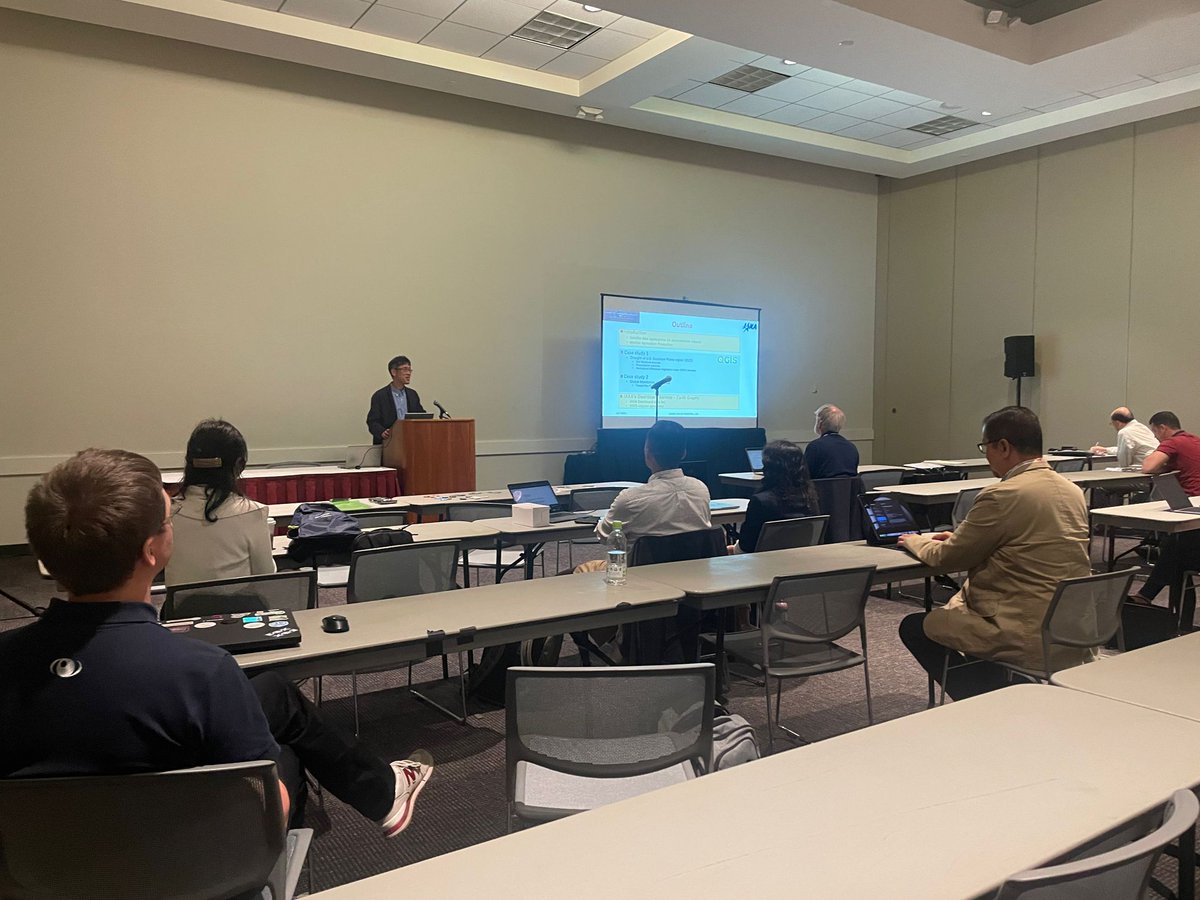 EO_OPEN_SCIENCE's tweet image. Shin-ichi Sobue (@JAXA_en) is now presenting the eodashboard.org activities and stories on agriculture with tri-agency data (@NASA, @esa and @JAXA_en). #eodash

Have a look👀
🌽eodashboard.org/story?id=world…

Or if you are attending @igarss :
📍Room 104 2023.ieeeigarss.org/tutorials.php#…