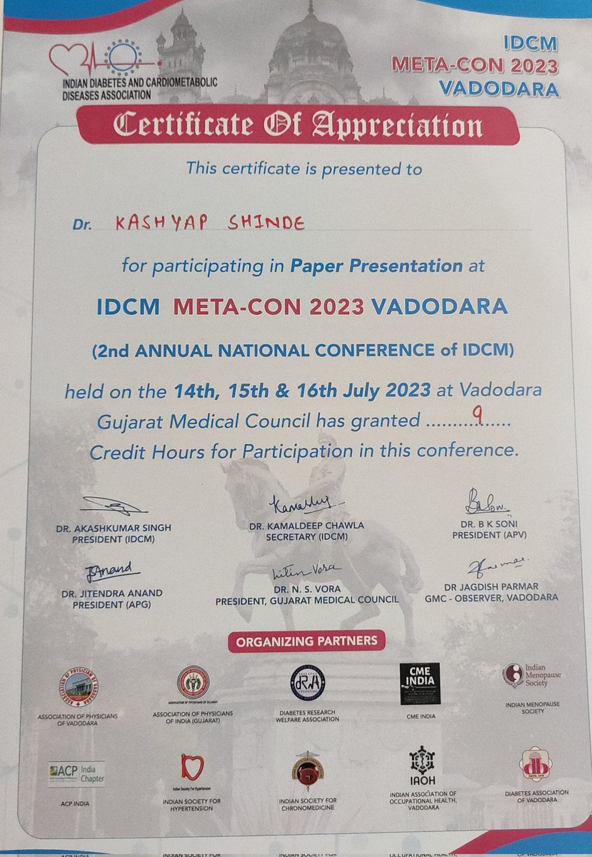 || Presented my first Research Paper ||

On Prevalence of ' PULMONARY HYPERTENSION IN CHRONIC LIVER DISEASES ' at National Conference of IDCM. The reason I have been less active this days finally done !! 

#MedTwitter @ShivThakare9