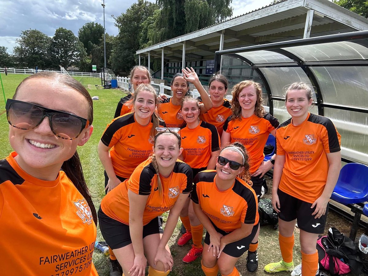 Holland FC Ladies First tweet media