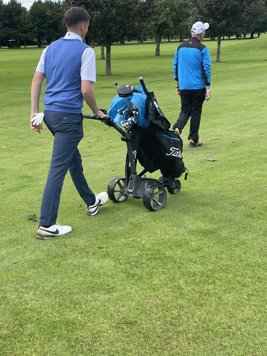Bradfordcentral's tweet photo. Fota win their first men’s pennant @FotaIsland https://t.co/ujEPo5yMdF