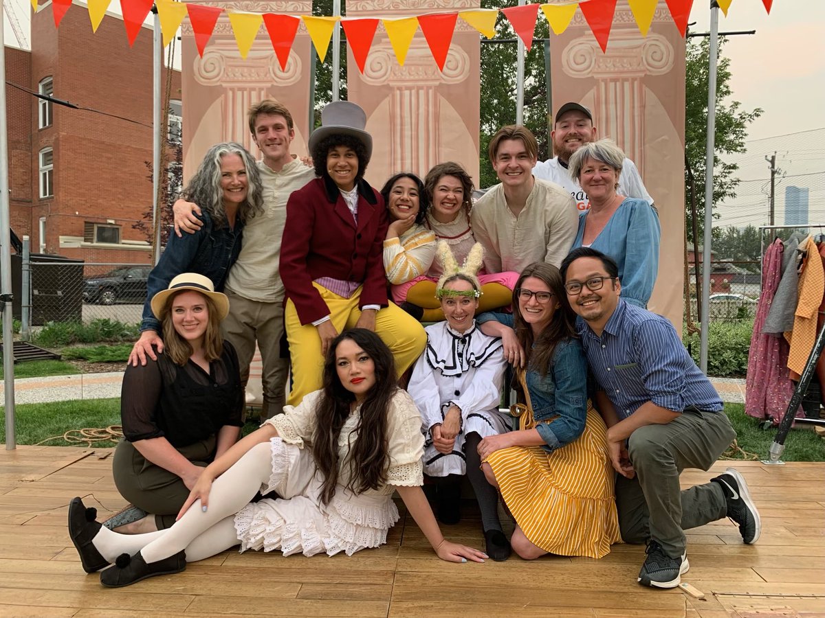They are up and running in parks all over Calgary! This team on fire 🔥    ⁦<a href="/TheatreCalgary/">Theatre Calgary</a>⁩