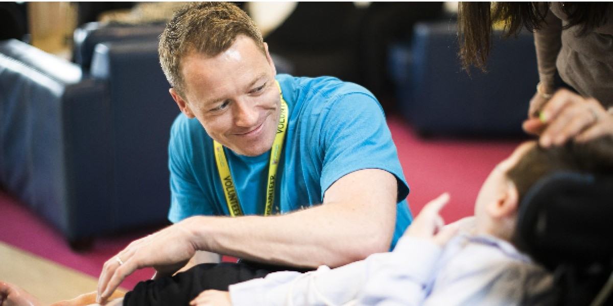 🚗 Join our team as a Volunteer Driver! Help transport children &amp; families to/from LauraLynn. With mandatory training &amp; clamping support, you'll assist wheelchair users &amp; make a meaningful difference. To apply, email: volunteers@lauralynn.ie #VolunteerDriver #MakingADifference