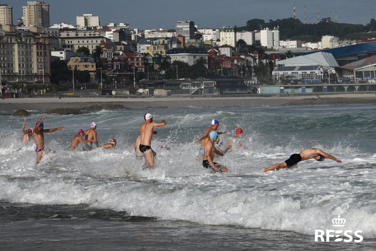#SySGalicia23 | 1/2 📷 𝗜𝗠Á𝗚𝗘𝗡𝗘𝗦 📸
 
🌅 Fotografías de la tercera y última jornada 𝗫𝗫𝗫𝗩 𝗖𝗮𝗺𝗽𝗲𝗼𝗻𝗮𝘁𝗼 𝗱𝗲 𝗘𝘀𝗽𝗮ñ𝗮 𝗔𝗯𝘀𝗼𝗹𝘂𝘁𝗼 𝗱𝗲 𝗩𝗲𝗿𝗮𝗻𝗼 que se ha celebrado en la Playa de Orzán (#ACoruña) 🌊 del 14 al 16 de julio.
 
#salvamentoysocorrismo