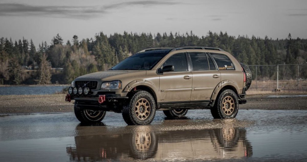 PieyedP's tweet photo. VOLVERLANDER/ SURF SAFARI WAGON/ SAFARI SURF WAGON #overlanding #safariwagon #overlander #forsale #wagon #radwagon @HooniverseJeff @midnightdorifto I spotted this while working on-call elevator emergencies. https://t.co/5EkouG1me4