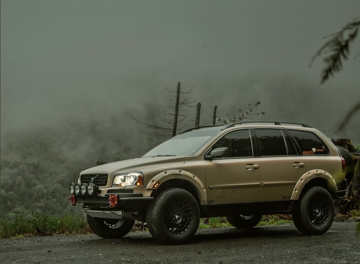 PieyedP's tweet photo. VOLVERLANDER/ SURF SAFARI WAGON/ SAFARI SURF WAGON #overlanding #safariwagon #overlander #forsale #wagon #radwagon @HooniverseJeff @midnightdorifto I spotted this while working on-call elevator emergencies. https://t.co/5EkouG1me4