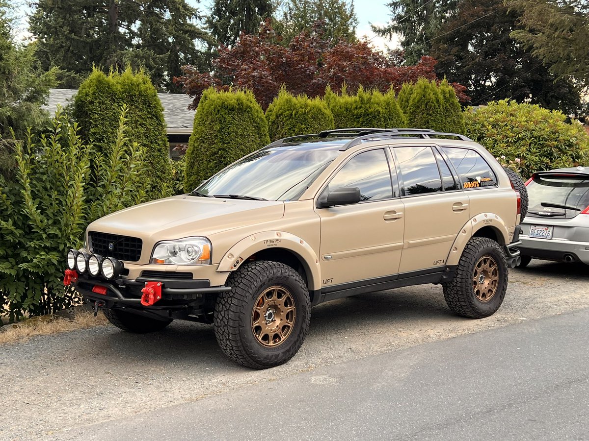 PieyedP's tweet photo. VOLVERLANDER/ SURF SAFARI WAGON/ SAFARI SURF WAGON #overlanding #safariwagon #overlander #forsale #wagon #radwagon @HooniverseJeff @midnightdorifto I spotted this while working on-call elevator emergencies. https://t.co/5EkouG1me4