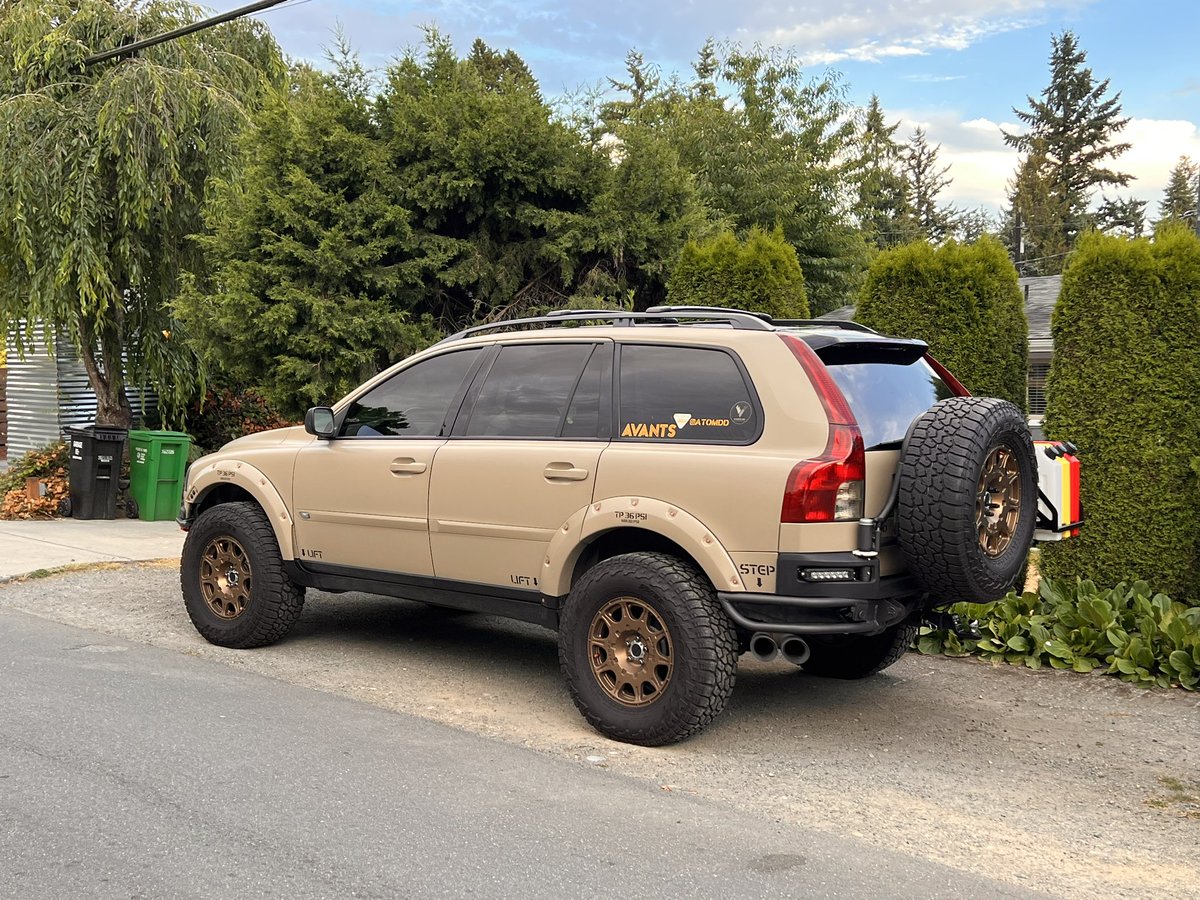 PieyedP's tweet photo. VOLVERLANDER/ SURF SAFARI WAGON/ SAFARI SURF WAGON #overlanding #safariwagon #overlander #forsale #wagon #radwagon @HooniverseJeff @midnightdorifto I spotted this while working on-call elevator emergencies. https://t.co/5EkouG1me4