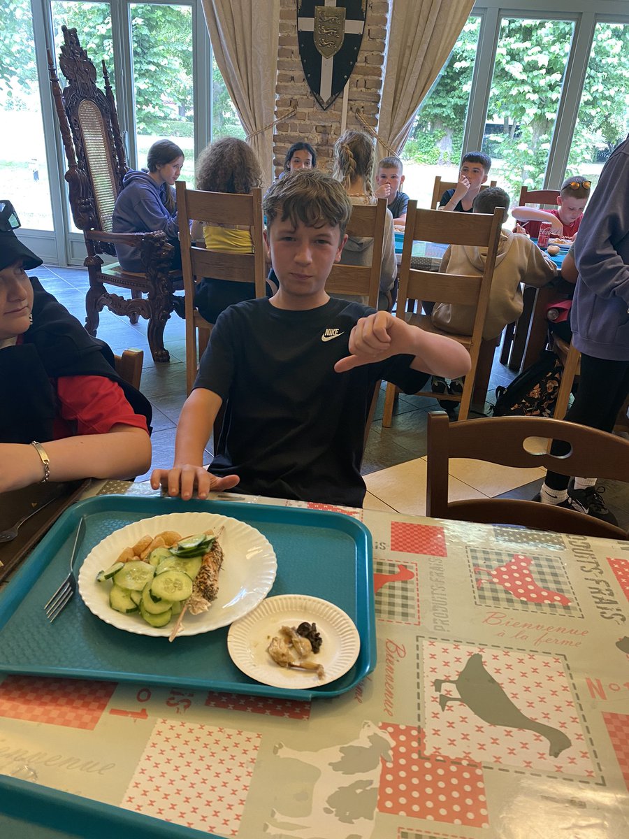 DyfMfl's tweet photo. Frogs legs and Snails for tea! They were a hit with most… but not for others! Well done for trying! @ManorAdventure @dwryfelin 🐸🐌 #frenchcuisine #escargots #cuissesdegrenouille #france2024 #dyfmfl #frenchimmersion https://t.co/PLpKDEswFG