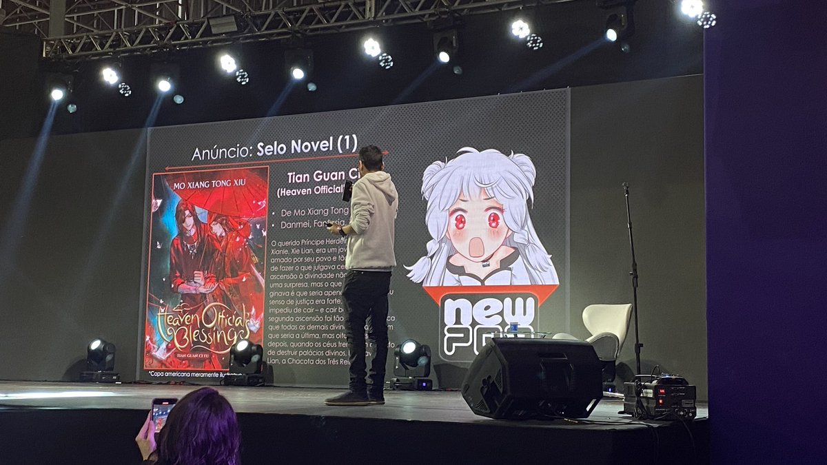 MoDaoZuShi_Br's tweet photo. NewPOP editora anuncia oficialmente no Anime Friends: 

Licenciamento brasileiro das novels: Tian Guan Ci Fu e The Scum Villain Self-saving System

Teremos nossa tríade MXTX em Português finalmente 🙌🏻😭

- Lai
Via Palco NewPOP Anime Friends 2023 https://t.co/1tCvl6fXIX