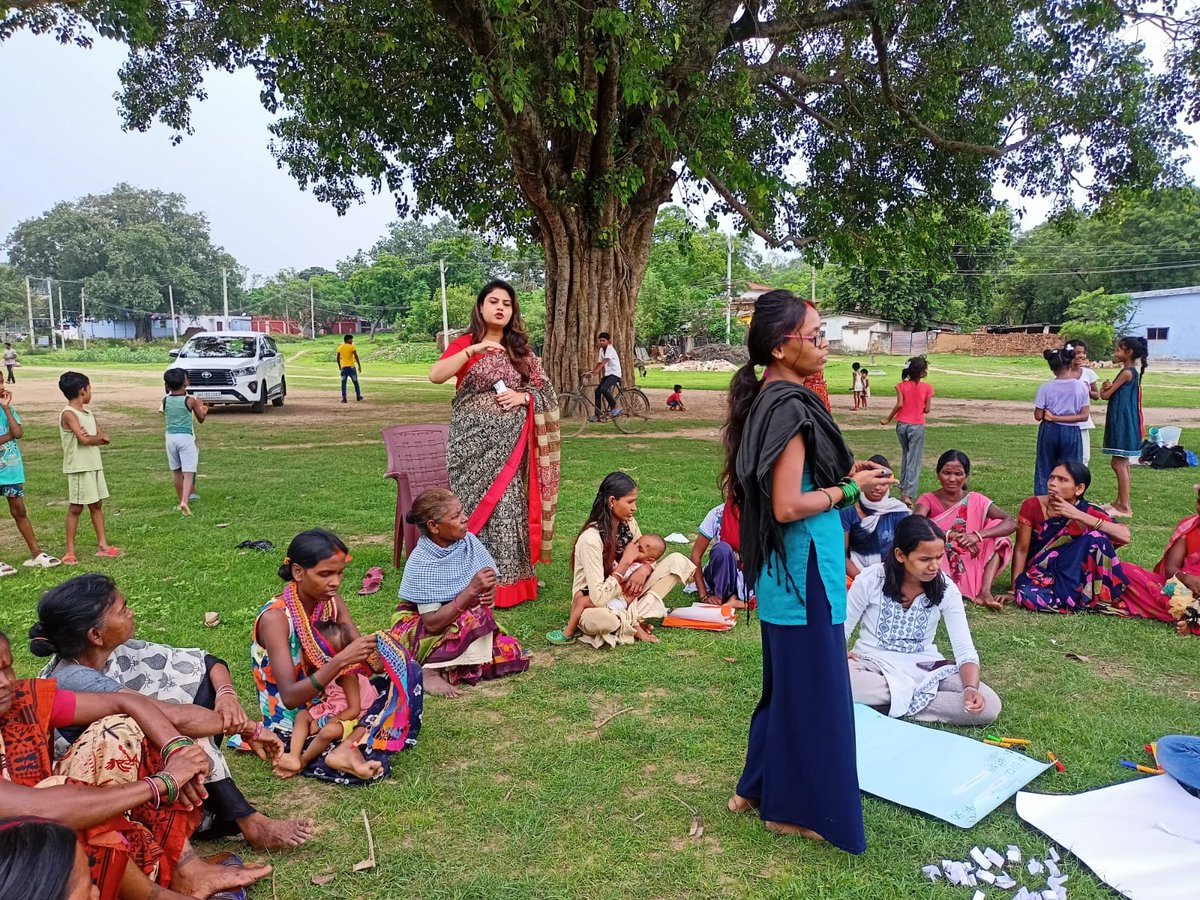 pratigya_trust's tweet photo. Privileged to have @drarchanapathak, Medical Director, MDLM Hospital &amp; Research Center, #Ranchi, join the 1st session of the game, sharing insights on the #whats, #whys, #hows, &amp; #whens of #menstruation. Through this initiative, @pratigya_trust aims to empower #girls and #women. https://t.co/B5kWrSzKeb