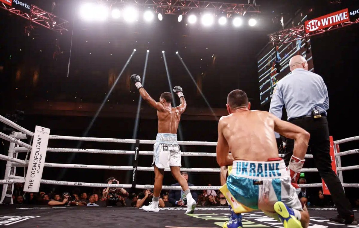 BoxingStuds's tweet photo. Elvis Rodriguez (RD) doblega en 7R a Viktor Postol (UCR) en cartelera de PBC y Showtime Boxing. Video Reportaje disponible por medio de nuestro canal de YouTube: Boxing Studs 
#Boxeo #NoticiasBoxeo #BoxingStuds #RodriguezPostol 
https://t.co/lN7xghr6tQ https://t.co/NQsKHkyV76