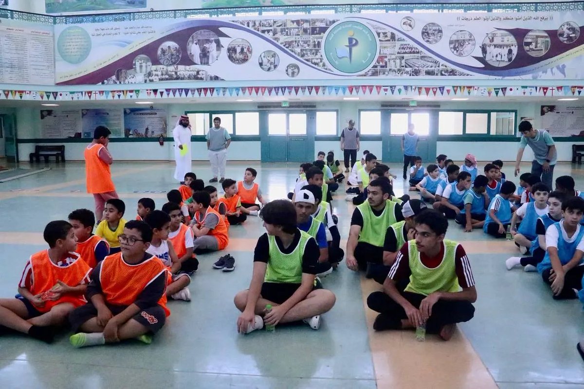 MSYQatar's tweet photo. لقطات من انطلاق النشاط الصيفي للعام 2023 للجهاز الشبابي بنادي السيلية والجهاز الشبابي بنادي معيذر ، بحضور مبارك المري رئيس الجهاز الشبابي بنادي السيلية ، ومحسن العجي رئيس الجهاز الشبابي بنادي معيذر✨
#وزارة_الرياضة_والشباب
#استثمر_وقتك https://t.co/VhfyTtRhzd