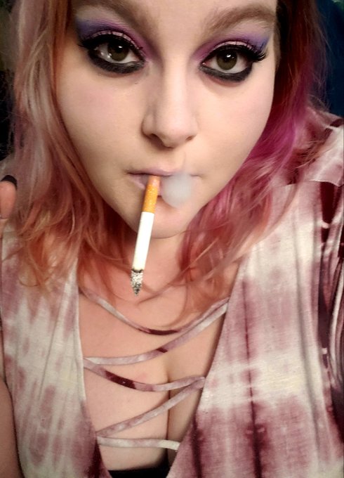 https://t.co/AGIgME21lp<a href="/tag/smoking"class="tags"><span>#smoking</span></a><a href="/tag/bbw"class="tags"><span>#bbw</span></a><a href="/tag/smokingfetish"class="tags"><span>#smokingfetish</span></a><a href="/tag/smokefetish"class="tags"><span>#smokefetish</span></a><a href="/tag/bbwqueen"class="tags"><span>#bbwqueen</span></a>