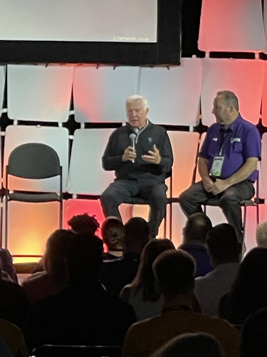 Opportunity to learn from some legends. <a href="/THSCAcoaches/">THSCA</a> #THSCAHuddleUp