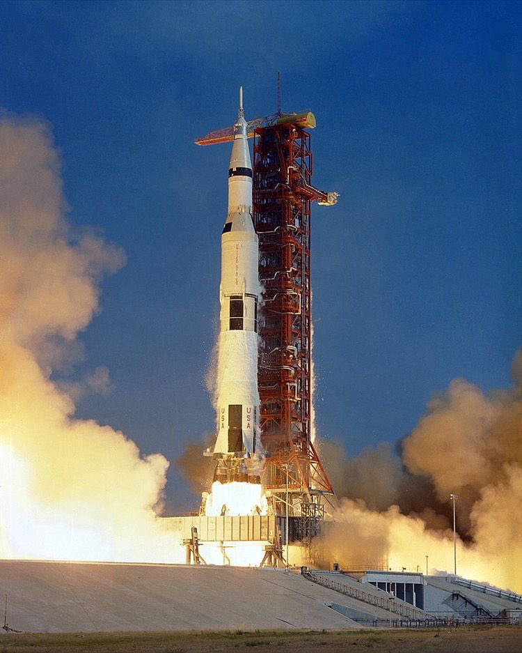 PhysInHistory's tweet photo. On this day in 1969, the Apollo 11 spacecraft was launched from Kennedy Space Center in Florida, USA. 

The crew consisted of three astronauts:  Commander Neil Armstrong, Command Module Pilot Michael Collins, and Lunar Module Pilot Buzz Aldrin.  

The launch vehicle used for Apollo 11 was the Saturn V rocket, one of the most powerful rockets ever built. It propelled the spacecraft into Earth orbit and then on a trajectory towards the Moon. The launch was a crucial step in the mission's objective to land humans on the lunar surface. After successfully reaching space, the Apollo 11 spacecraft orbited the Earth before executing a series of engine burns to set a course for the Moon. The journey to the Moon took approximately three days.  
The Apollo 11 mission is best known for the historic moon landing that occurred a few days later. On July 20, 1969, Neil Armstrong became the first human to set foot on the lunar surface, famously declaring, "That's one small step for man, one giant leap for mankind." Buzz Aldrin joined him shortly afterward, and together they conducted experiments and collected samples during their time on the Moon.  

[Image credit: NASA]