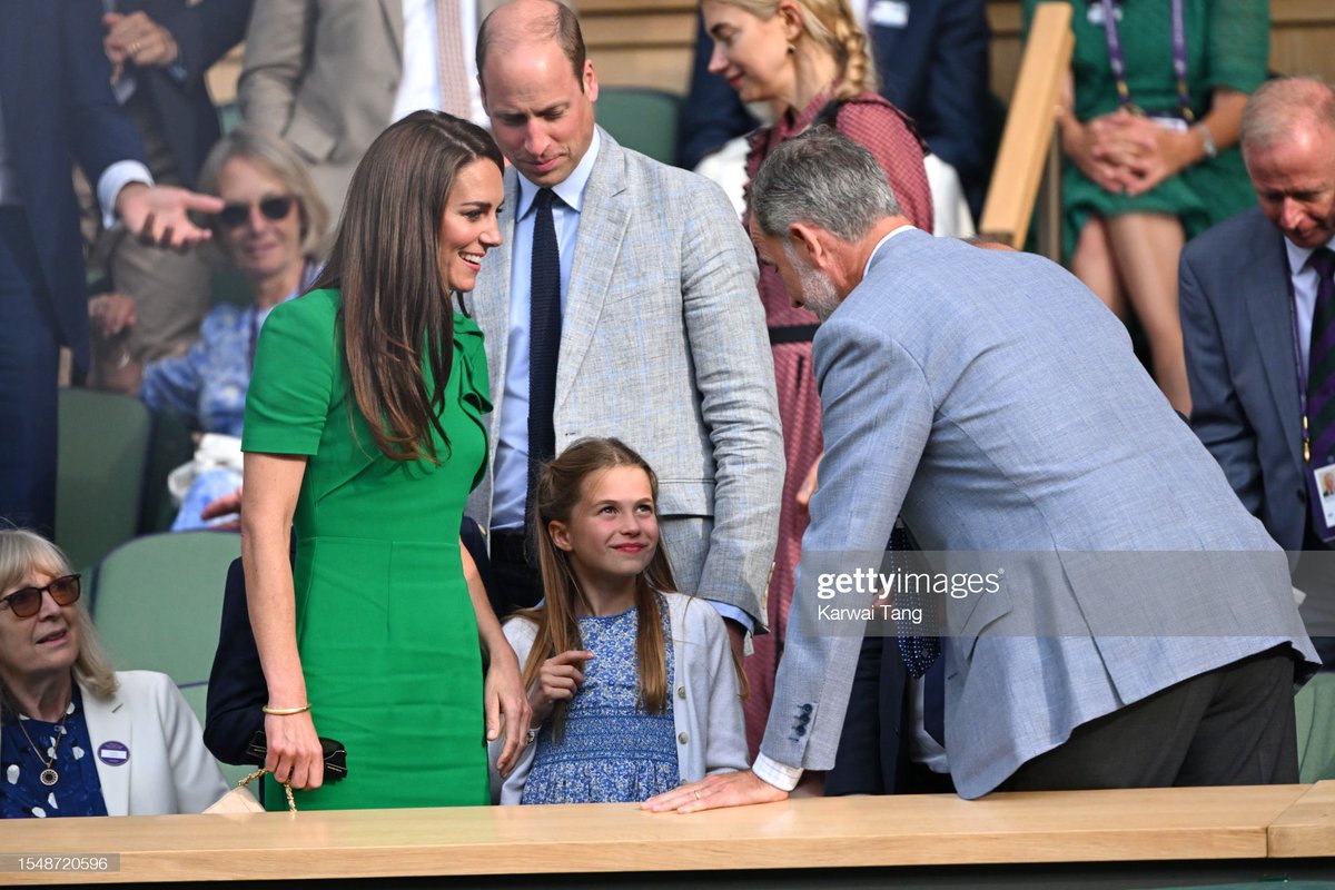 Royal News Network tweet media