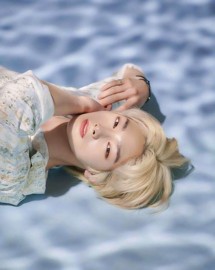 ᅟ ᅟ
ᅟ ᅟᅟ ᅟ      𝒍𝘰𝗈𝗄 ɑ𝗍 𝗆𝗒 ── ('𝒑.)'𝗈ѕ𝖾
ᅟ ᅟᅟ ᅟ     비켜봐 𝖽𝗈𝗇'𝗍 𝗄ⅰ𝗅𝗅 ꭑ𝗒 𝘃𝗶𝗯𝗲
ᅟ