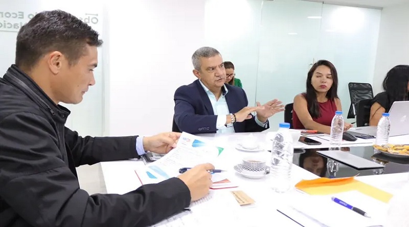 Gobierno nacional apuesta por diálogo franco para impulsar la economía del país

#VivaElSemilleroDeLaPatria

vtv.gob.ve/gobierno-nacio…