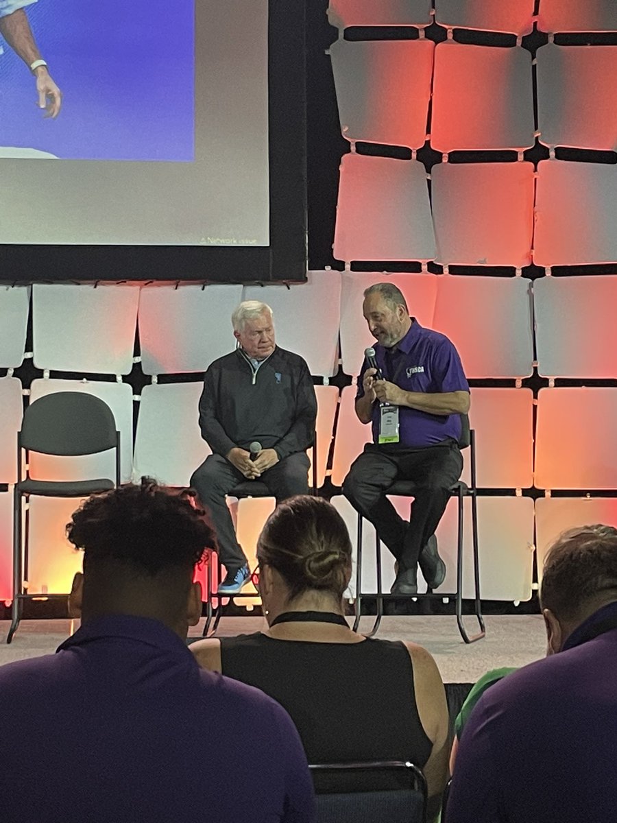 AthleticsKenedy's tweet photo. ‼️🚨THSCA HUDDLE UP🚨‼️

Kenedy coaching staff at it early at #THSCA coaching school in Houston! Getting to hear @CoachMackBrown talk this morning!
#THSCAHuddleUp
#THSCACoaches https://t.co/3WnLtcw3ep