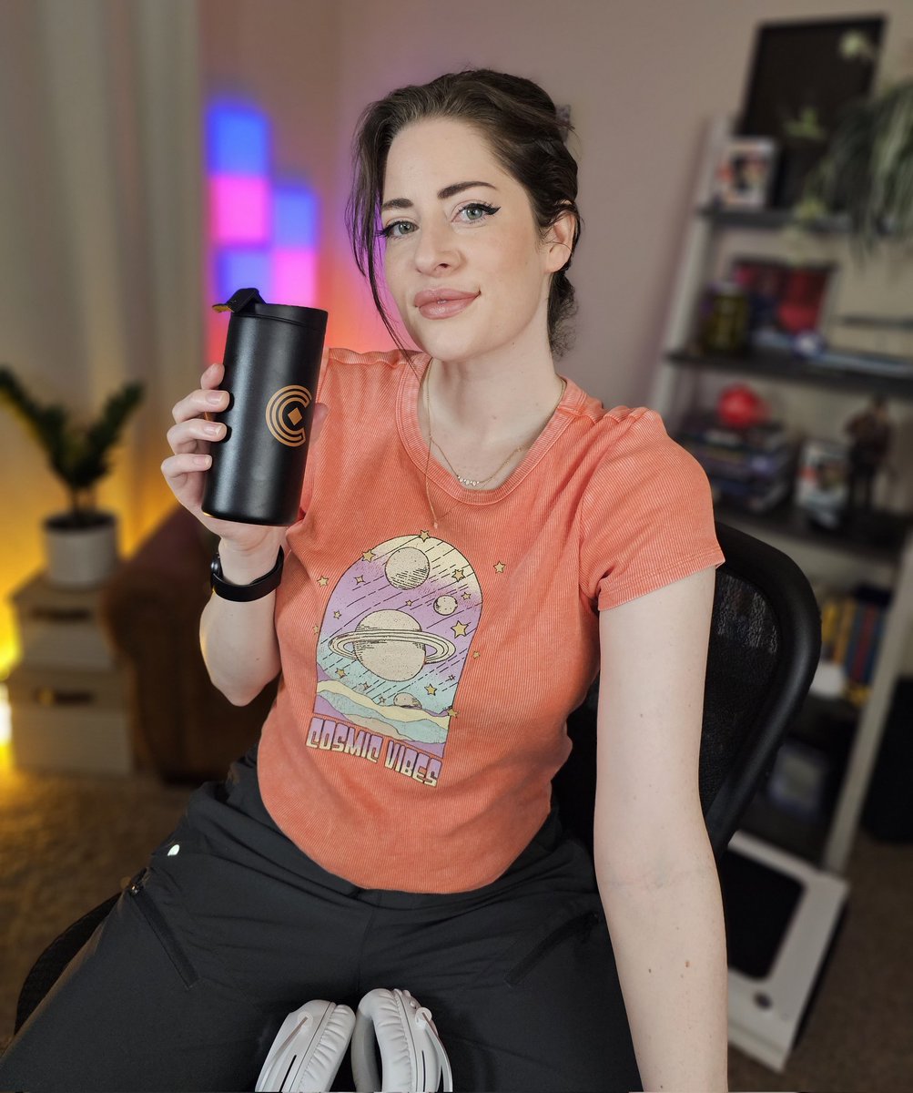 We're fundraising for <a href="/padiaware/">PADI AWARE Foundation</a> to help save the oceans and support the Orcas. And we're playing games with <a href="/TheJessPlayin/">Jess Playin</a> today so you know it's gonna be a good time!

Ride the wave: katiepetersplays.tv