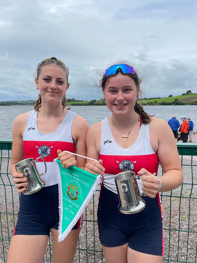 skibbrowing's tweet photo. Championship total came to 5 pots for Skibbereen this weekend🏆 
Well done to all the athletes and coaches involved👏🏼 
Onwards and upwards to next season🔥

#skibbrowing #goskibb #champs 
#furtherwithcyara https://t.co/HIyCdrwHZY