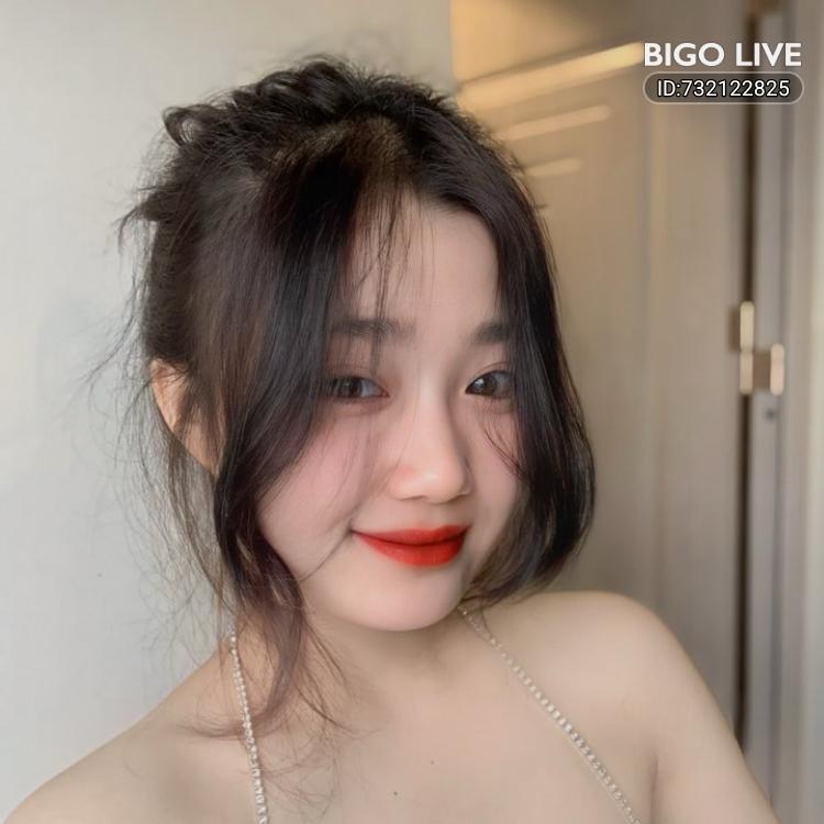 RNGNGDNG1's tweet photo. Mau lại đây #BIGOLIVE để xem buổi live củaMao và kết bạn mới nhé！ https://t.co/HPFJ8o1Swo https://t.co/JmHXkYM1UW