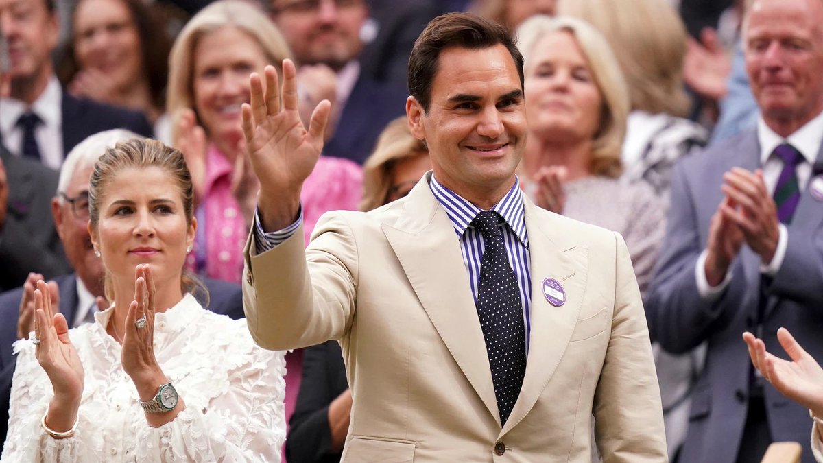Roger Federer sigue siendo el máximo ganador de Wimbledon (8).  

Djokovic (7)
Sampras (7)