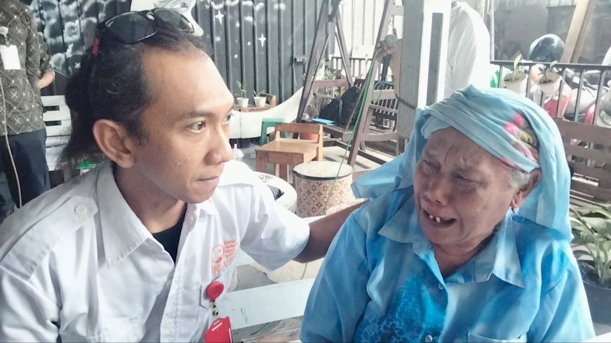 Open Santunan Untuk Para Pedagang Lansia 

chng.it/yLhRxSFwbr

#pedagang #حامد_بويابس #عبدالعزيز_بن_سعود_بن_نايف