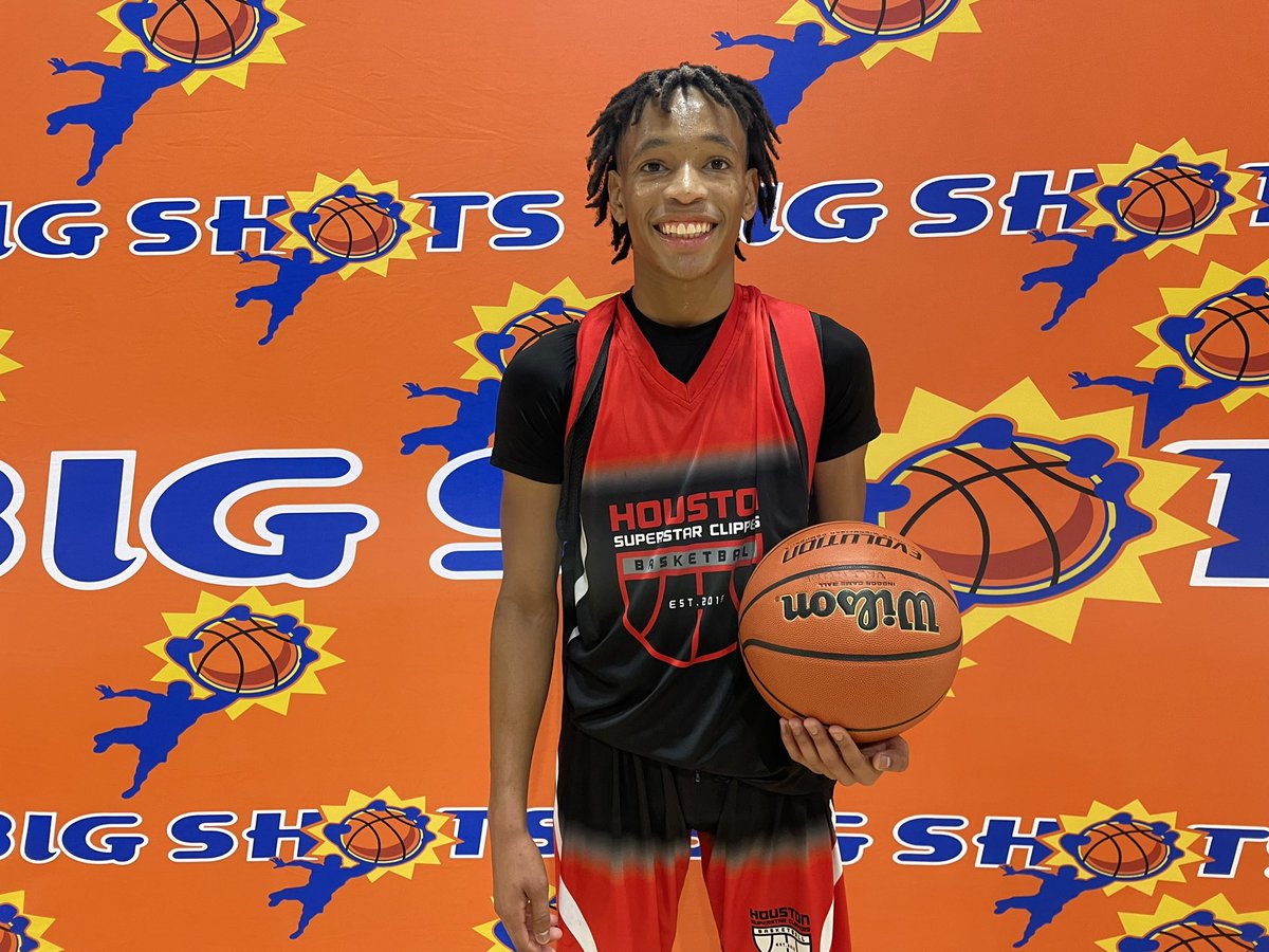 BIG SH🏀TS tweet media