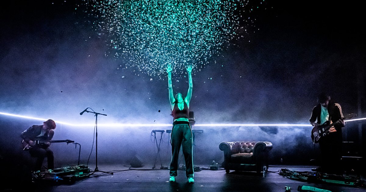 Iphigénie à Splott <a href="/11_avignon/">11Avignon</a>   : un coup de poing bouleversant - Mon billet fasciné par ce texte fort interprété de façon magistrale
etoffedessonges.com/2023/07/iphige…