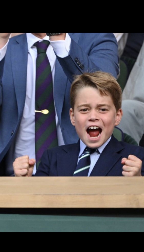 history99917180's tweet image. When you’re late turn DS and the custody skipper calls you to let you know the 6 DP’s coming in have been nicked for ABH and not GBH.