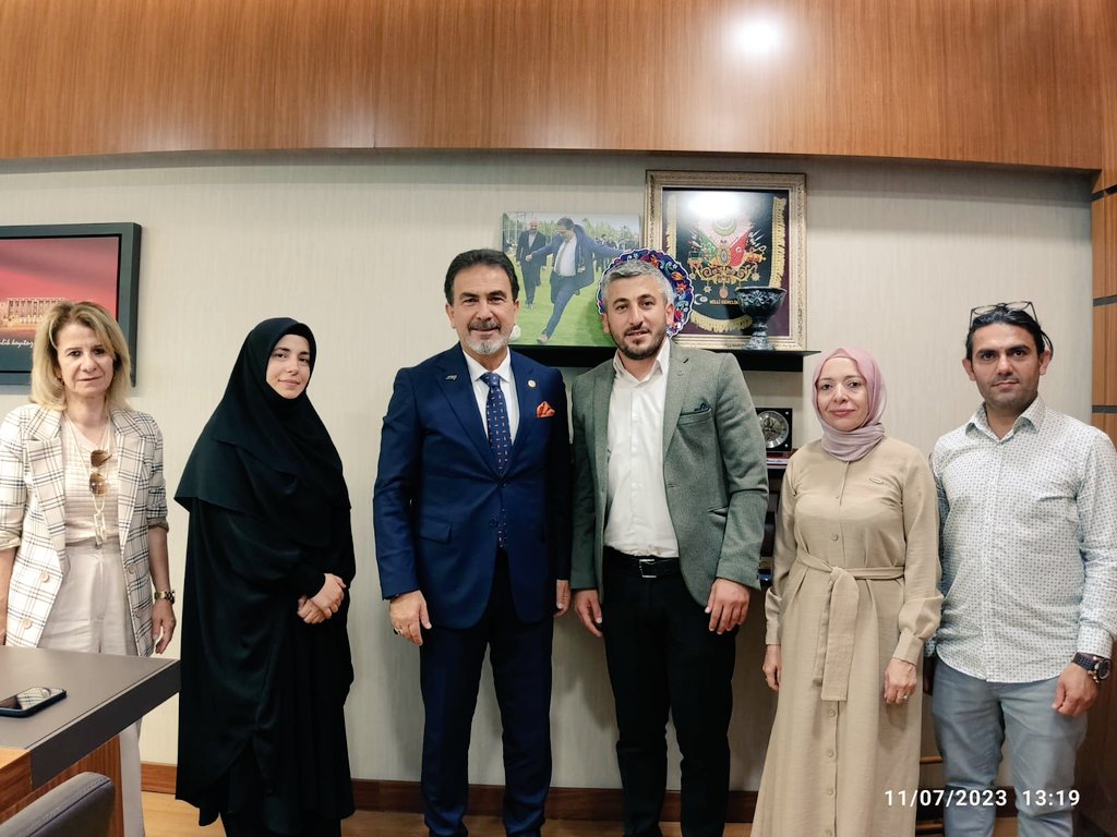 <a href="/tcailesosyal/">T.C. Aile ve Sosyal Hizmetler Bakanlığı</a> bakanlığındaki ekdersli meslek elemanları olarak vekillerimize hayırlı olsun ziyaretinde bulunduk
Nezaketlerinden dolayı
Sn.Yusuf Ahlatçı <a href="/yusufahlatci/">Yusuf Ahlatcı</a>
Sn.Feyzi Berdibek <a href="/FeyziBerdibek1/">Feyzi Berdibek🇹🇷</a>
Sn.İbrahim Kaynak <a href="/IbrahimUKaynak/">Ibrahim Ufuk Kaynak</a>
Sn.Mehmet Aşıla'ya <a href="/mehemmed19/">Mehmet Aşıla</a> teşekkür ederiz