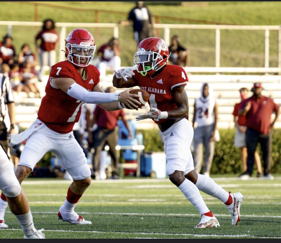 mor11on's tweet photo. AGTG🙏🏾⚪️🔴 @uwa_football @Steve_Sisa @CoachCalcagni @SteveNormand @BerronTyson @edsco40 @PORTCITYPROSPEC @PrepRedzoneAL @AL7AFootball https://t.co/aaXEZa5UtB